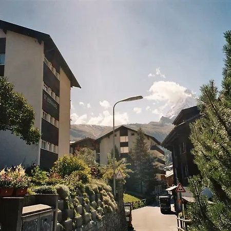 Apartment Haus St. Bernhard Zermatt
